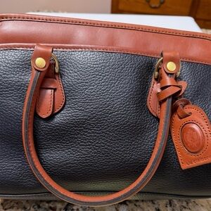 Vintage Liz Claiborne Black and Brown Leather Handbag 12 x 8 1/4 x 4“